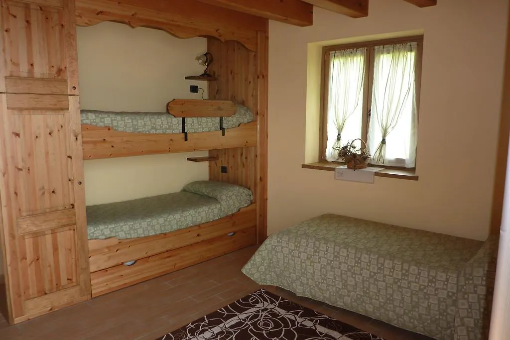 Alloggio per agriturismo Agriturismo Ca' di Racc Gromo
